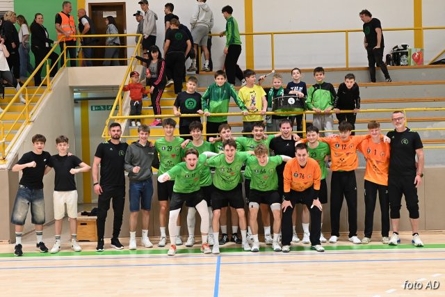 Remi kadetov, visoka zmaga članov in nova potrditev M12